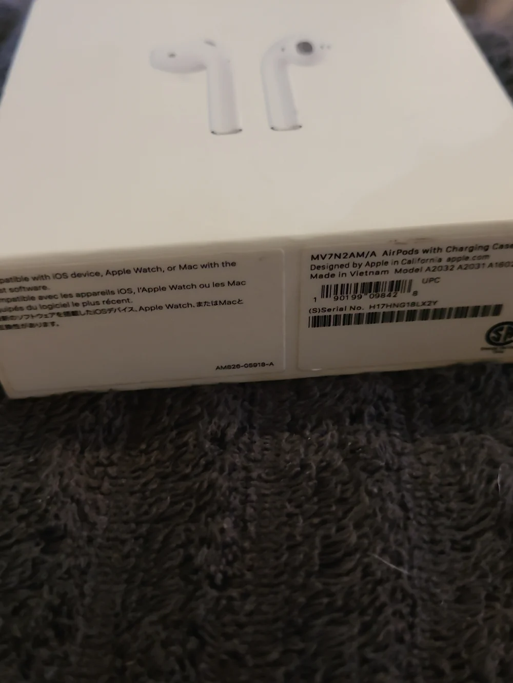 Apple AirPods 2nd Generation Charging Case And Box White For Parts or repair...